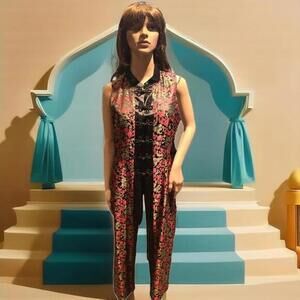 Cache Stylish AsianInspired duster coat Size 8 Floral Vintage 90s Vest Woman